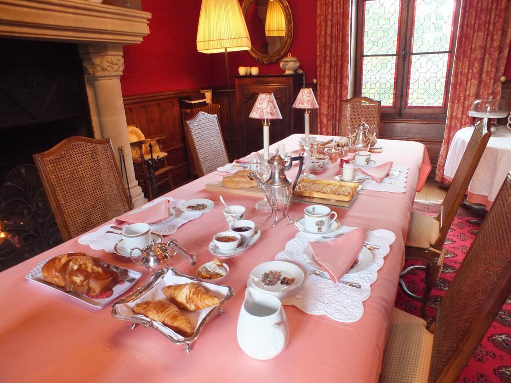 Chateau De Naze Vivy-Saumur Rum bild