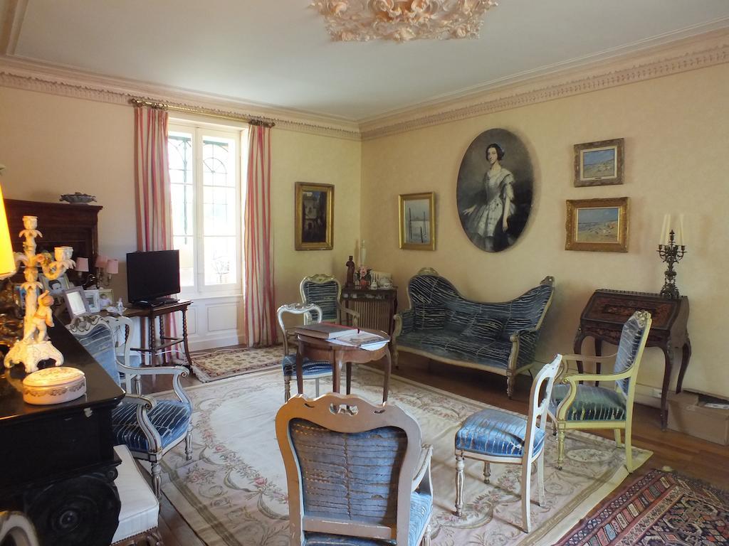 Chateau De Naze Vivy-Saumur Exteriör bild